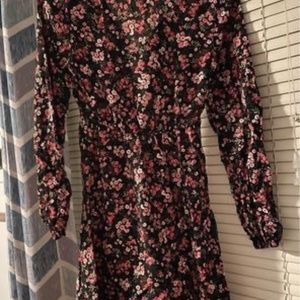 New Look: Women’s Black & Pink Floral Long Sleeve Dress, Size 2